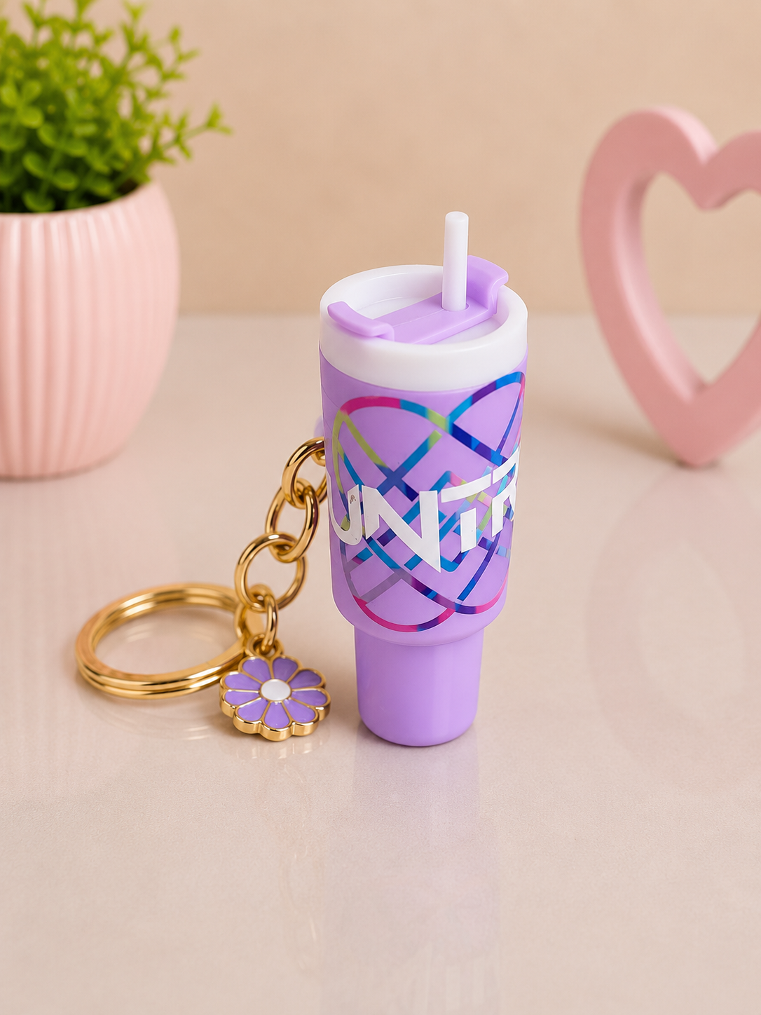 K-pop tumbler keychains