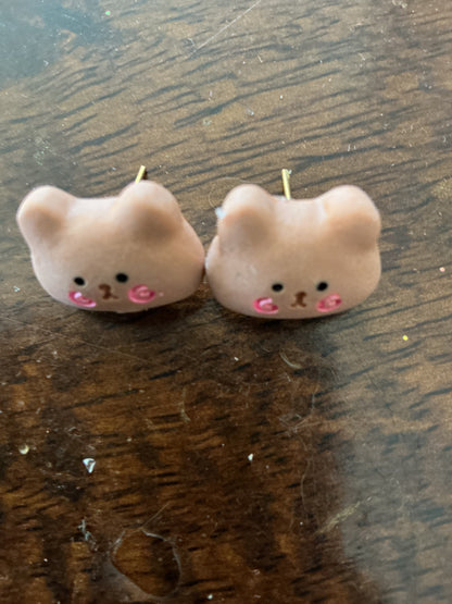 Hello Kitty Studs