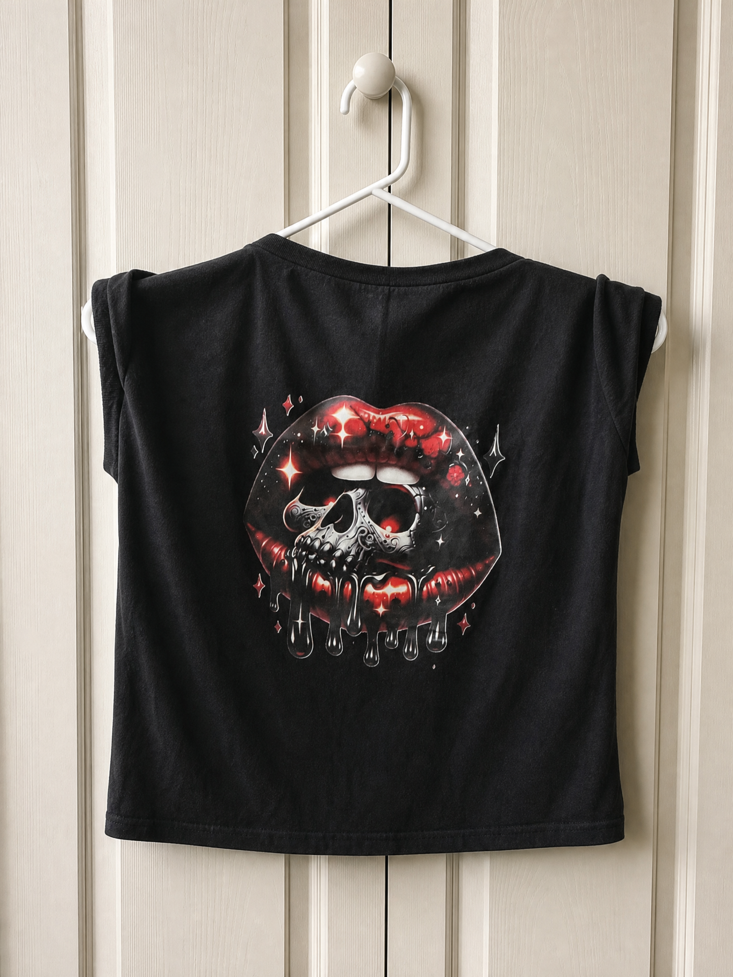 Skull lips tank top