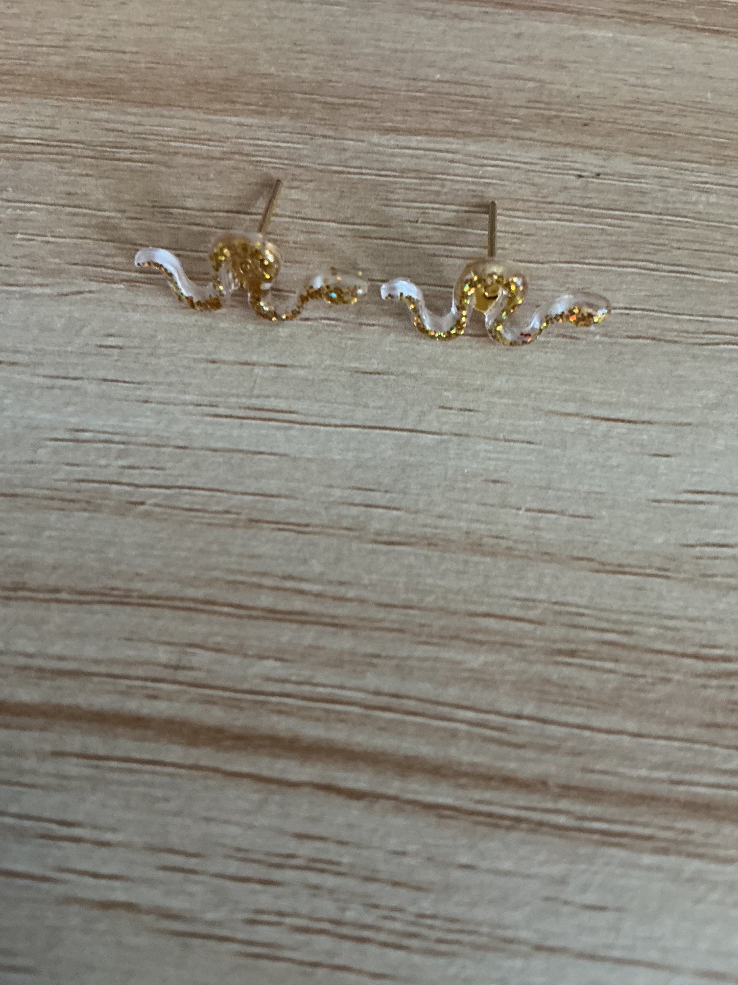 Snake studs